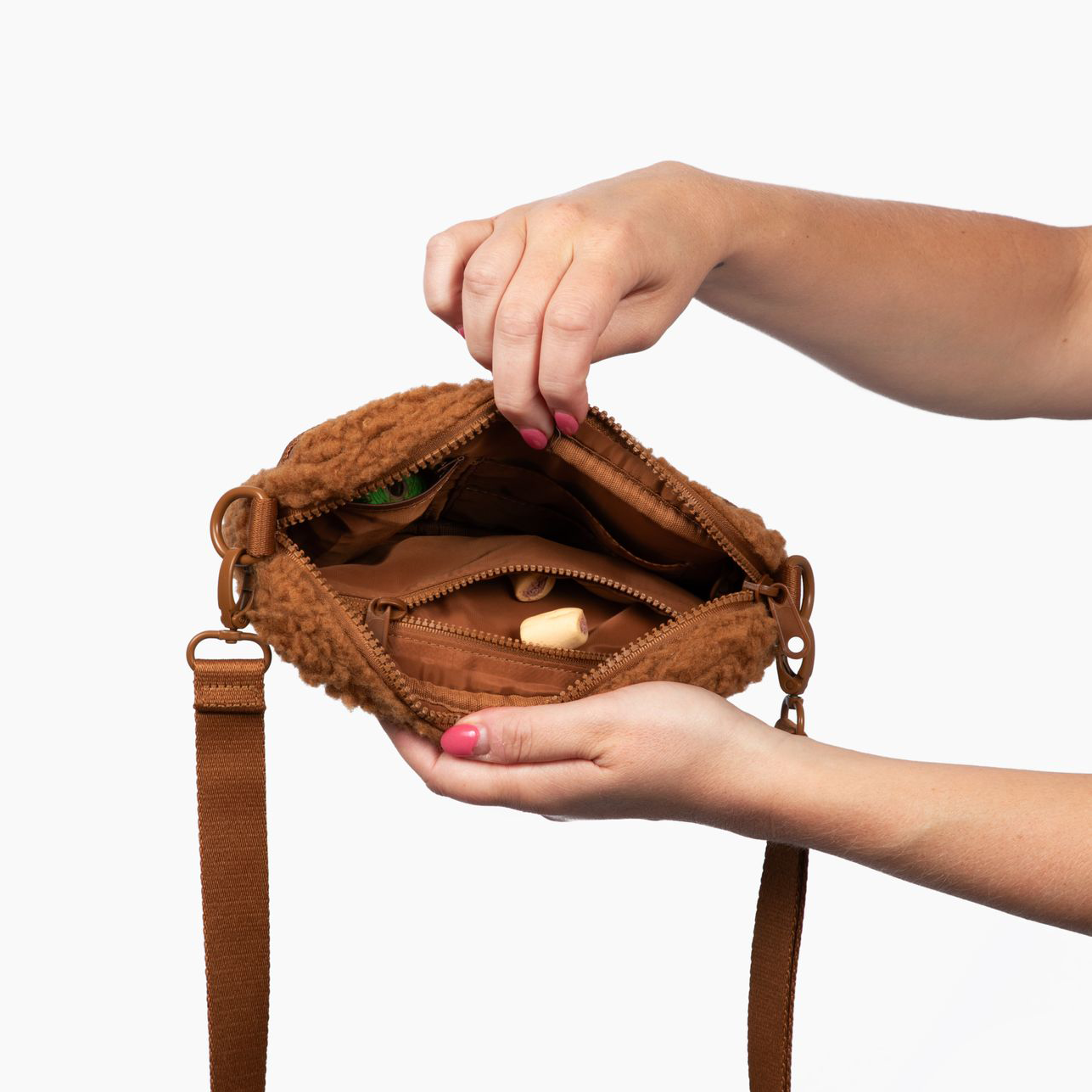 The Cinnamon Teddy Crossbody Bag