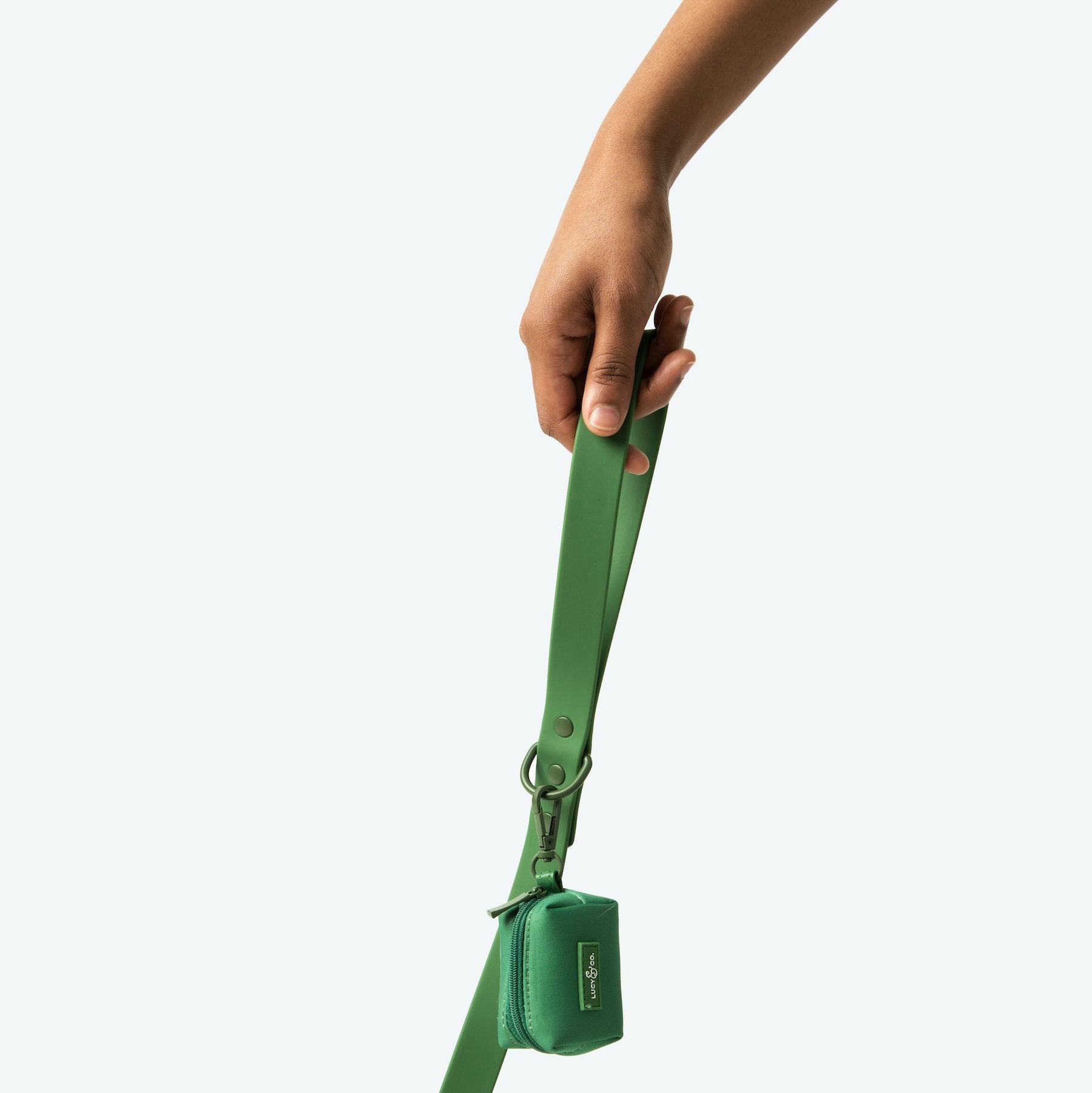 Water-proof, easy to clean, PVC/biothane dog leash by Lucy & Co.